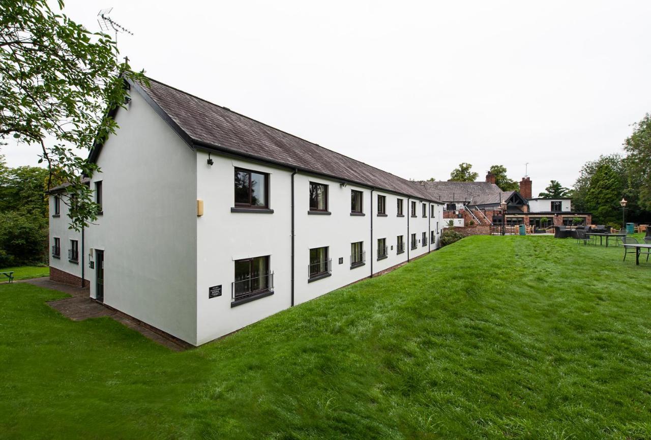 The Bulls Head Hotel Hale  Exterior foto